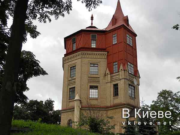 Музей воды в Киеве. Первая водонапорная башня